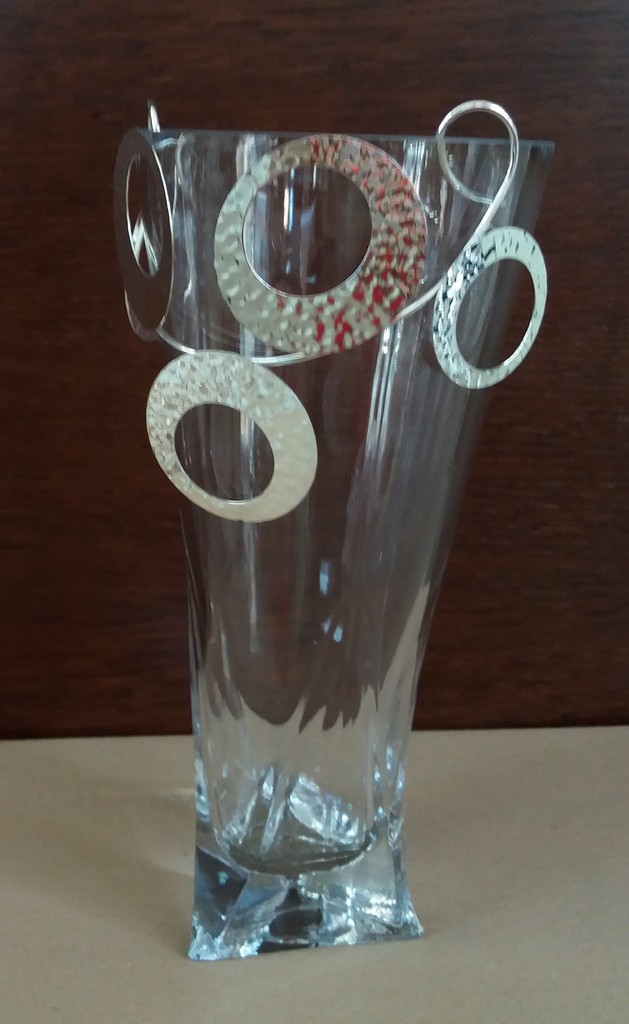 Vaso piccolo in cristallo con applicazioni in argento